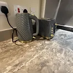 Athena Ls1 Free Secure Parking Leeds (West Yorkshire)